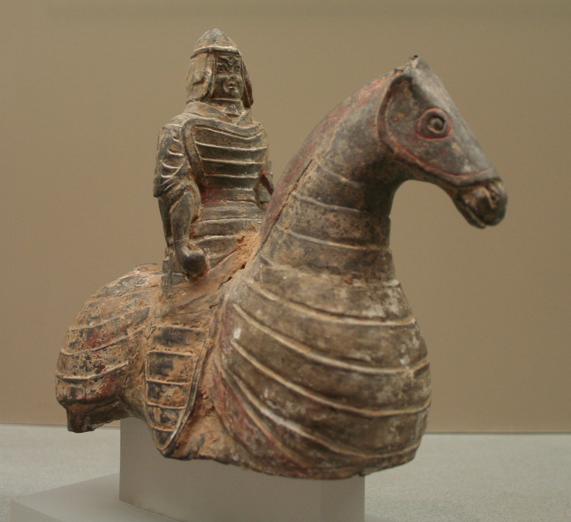 Глиняные статуэтки тяжеловооружённых всадников. Северный Китай, эпоха династии Тоба Вэй