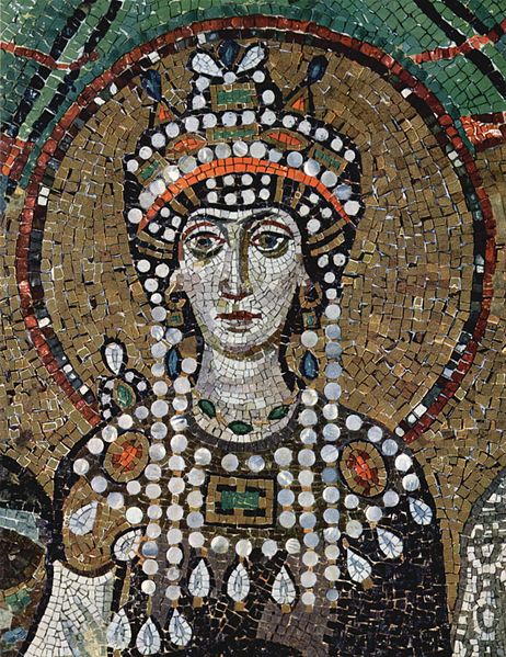 Императрица Феодора. Фрагмент мозаики из 
храма Сан-Витале города Равенна